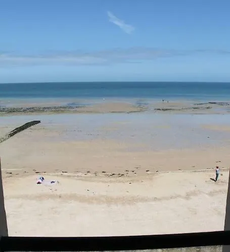 On The Saint-Aubin-Sur-Mer (Calvados)